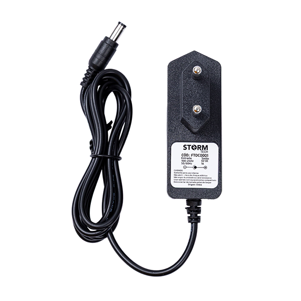 Fonte Entrada 100-240V, Saída 5V 1A – Plug P4 Centro + 2.1 X 5.5 mm
