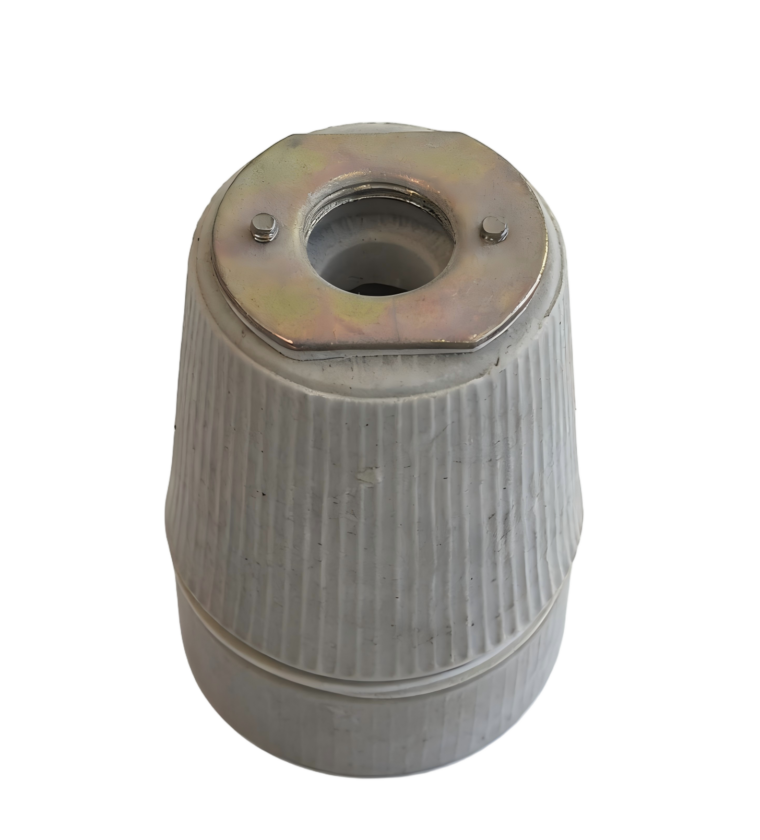 SOQUETE PORCELANA E-27 4A / 250V PARA AMBIENTE EXTERNO